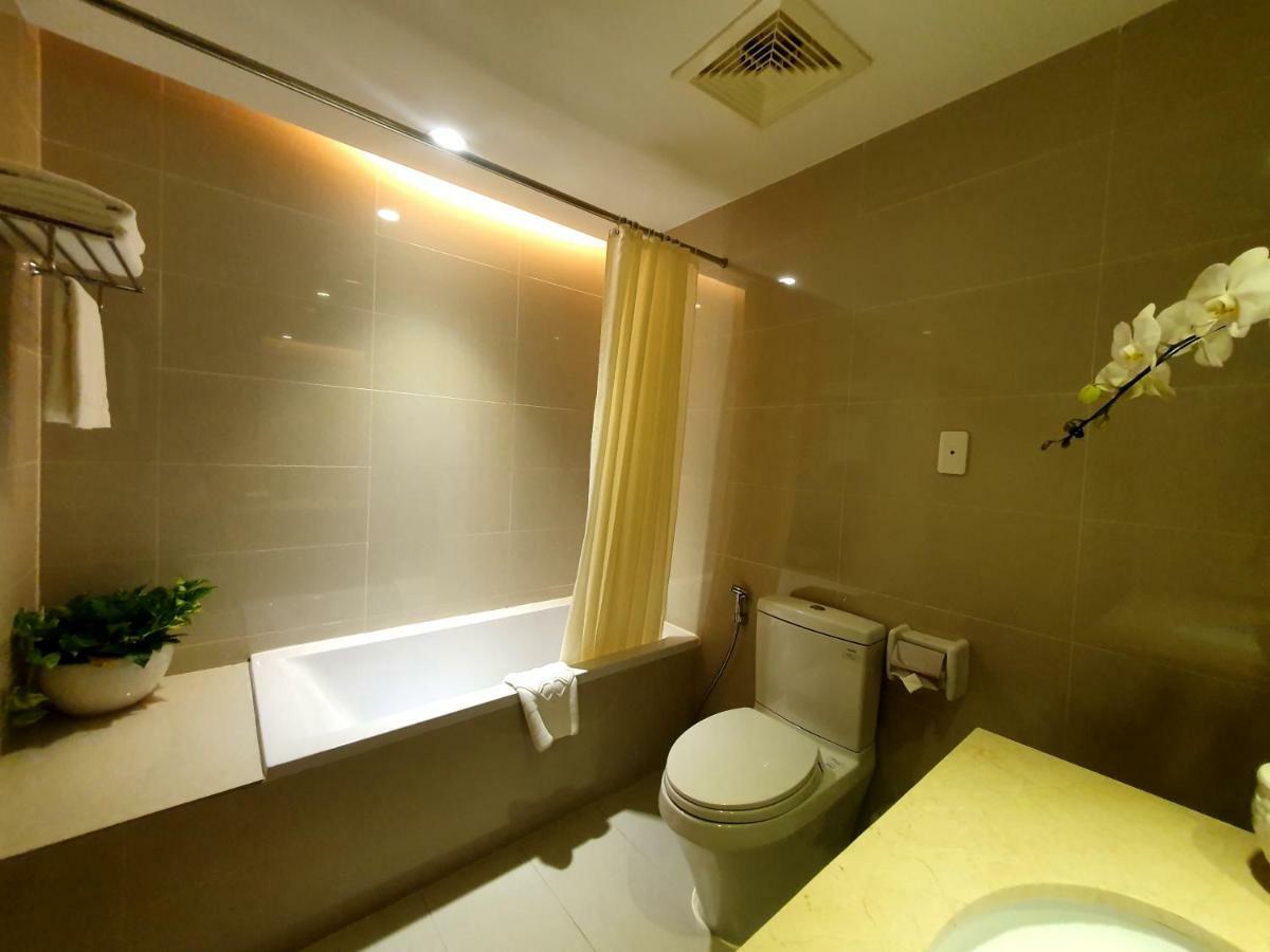 Phòng Senior Deluxe Giường Đôi